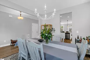 17 Byrnes Ln, Greenville, SC 29609 - Photo 6