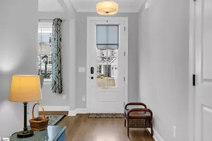 17 Byrnes Ln, Greenville, SC 29609 - Photo 2