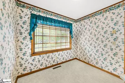 204 Birchwood Drive, Union, SC 29379 - Photo 6