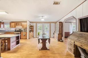189 Farmers Hill Rd, Liberty, SC 29657 - Photo 12