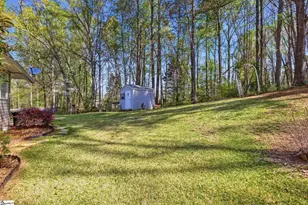 206 Haltiwanger Rd, Greenwood, SC 29649 - Photo 8