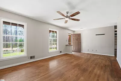 228 Washington Road, Cowpens, SC 29330 - Photo 6