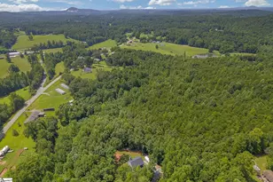 131 Tompkins Hl Ln, Pickens, SC 29671 - Photo 28