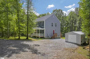 131 Tompkins Hl Ln, Pickens, SC 29671 - Photo 2