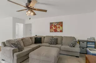 131 Tompkins Hl Ln, Pickens, SC 29671 - Photo 8