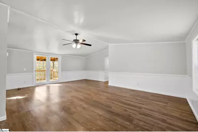 204 Sarrar Street, Pendleton, SC 29670 - Photo 4