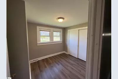 1021 Gentry Memorial Highway, Easley, SC 29640 - Photo 6