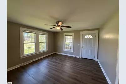 1021 Gentry Memorial Highway, Easley, SC 29640 - Photo 2