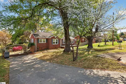 23 Springfield Avenue, Greenville, SC 29611 - Photo 4