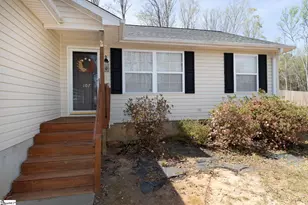 107 Brookside Cir, Honea Path, SC 29654 - Photo 4