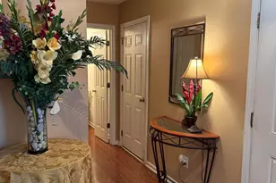 608 Sydney Ct, Simpsonville, SC 29680 - Photo 2