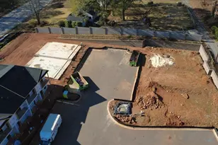 9 Hawthorne Ln, Greenville, SC 29615 - Photo 32