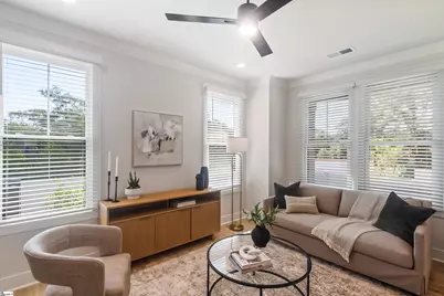 9 Hawthorne Lane #Unit 105, Greenville, SC 29605 - Photo 10