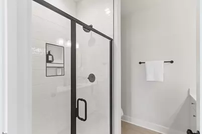 9 Hawthorne Lane #Unit 105, Greenville, SC 29605 - Photo 16