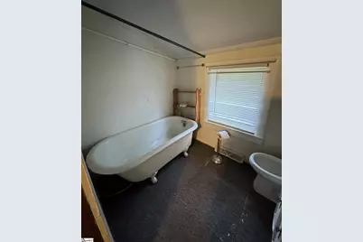 [Address not provided], Cowpens, SC 29330 - Photo 6