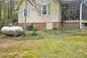 213 Anthony Rd, Pickens, SC 29671 - Photo 4
