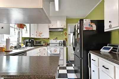 212 Brookmere Road, Simpsonville, SC 29681 - Photo 10