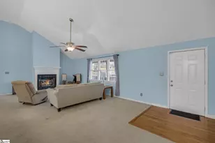 101 Divine Dr, Easley, SC 29640 - Photo 4