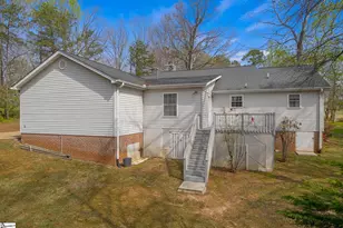 101 Divine Dr, Easley, SC 29640 - Photo 32