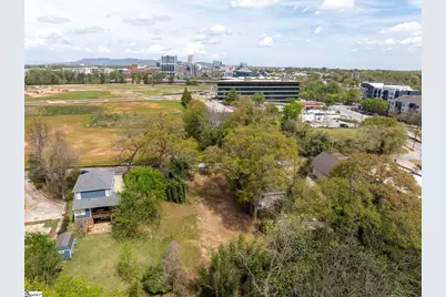 110 Wakefield Street, Greenville, SC 29601 - Photo 4