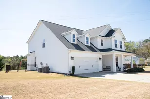 305 Kelby St, Travelers Rest, SC 29690 - Photo 4