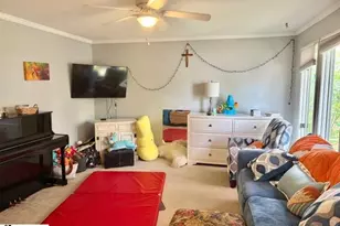 20 E Indian Trail, Taylors, SC 29687 - Photo 10