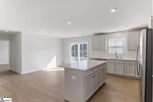 1130 Bulrush Dr, Reidville, SC 29375 - Photo 8