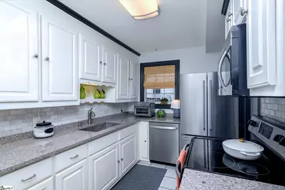 16 Tabor Street, Greenville, SC 29609 - Photo 8