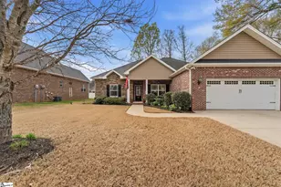 137 Prescott Dr, Anderson, SC 29621 - Photo 2