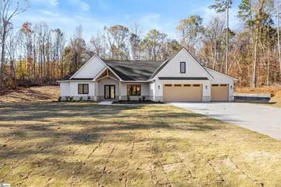 125 E Peninsula Drive, Laurens, SC 29360 - Photo 1