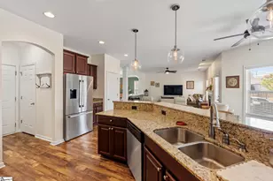 208 Clairhill Ct, Simpsonville, SC 29680 - Photo 20