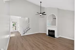 4 Dunrobin Ln, Simpsonville, SC 29681 - Photo 8