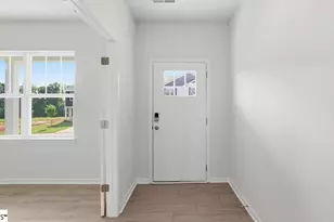 121 Depot Cir, Greenwood, SC 29646 - Photo 6