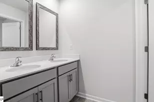 121 Depot Cir, Greenwood, SC 29646 - Photo 24