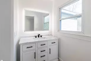 111 Tuskegee Ave, Greenville, SC 29607 - Photo 16