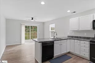 20 Laurelhurst Ct, Greer, SC 29650 - Photo 8