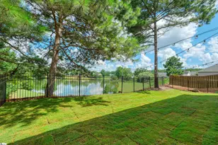 114 Gallant Ln, Anderson, SC 29621 - Photo 2