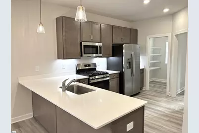 1422 Johnstone Drive, Reidville, SC 29375 - Photo 2