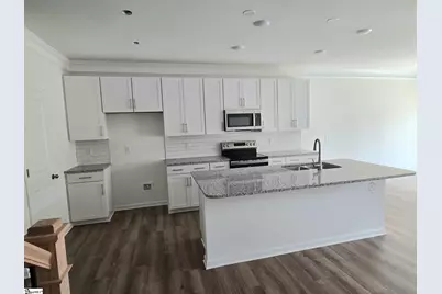 605 Autumn Lake Road, Simpsonville, SC 29681 - Photo 2