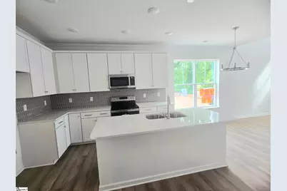 601 Autumn Lake Road, Simpsonville, SC 29681 - Photo 2
