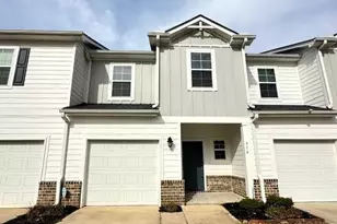 916 Yarn Wy, Greer, SC 29651 - Photo 2