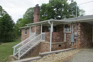 317 Hazel Dr, Clinton, SC 29325 - Photo 4