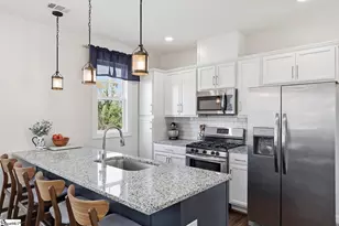 139 Mt Eustis St, Greenville, SC 29607 - Photo 8