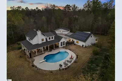 185 Nicholls Drive, Spartanburg, SC 29301 - Photo 1