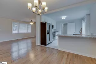 15 Strawberry Dr, Greenville, SC 29617 - Photo 8