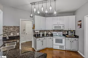 208 Branchester Ct Ct, Greenville, SC 29607 - Photo 8