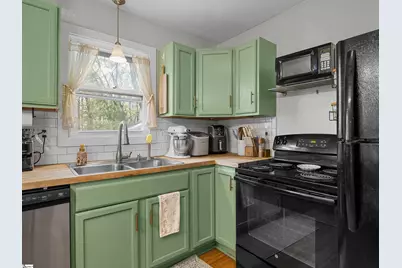 313 Tubbs Mountain Road, Travelers Rest, SC 29690 - Photo 16