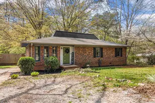 313 Tubbs Mountain Rd, Travelers Rest, SC 29690 - Photo 4