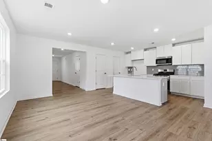 303 Meadow Gate Ct, Fountain Inn, SC 29644 - Photo 6