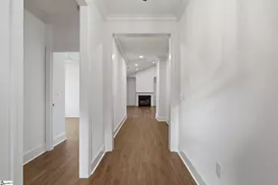 101 E C Ave, Easley, SC 29640 - Photo 4